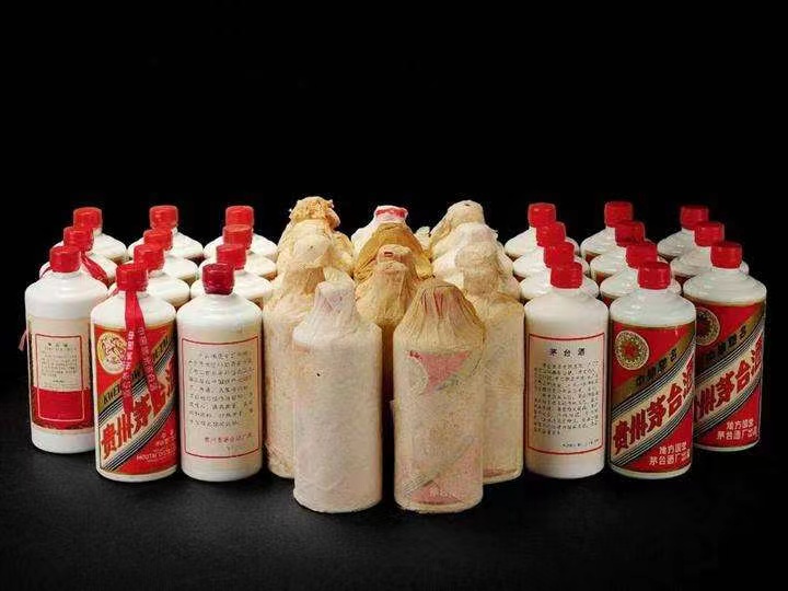 怀集老酒回收上门哪里回收(附近上门回收茅台酒）?